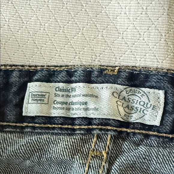 Denver Hayes Classic Fit Dark Blue Denim Jeans. Size 14. - Picture 2 of 9